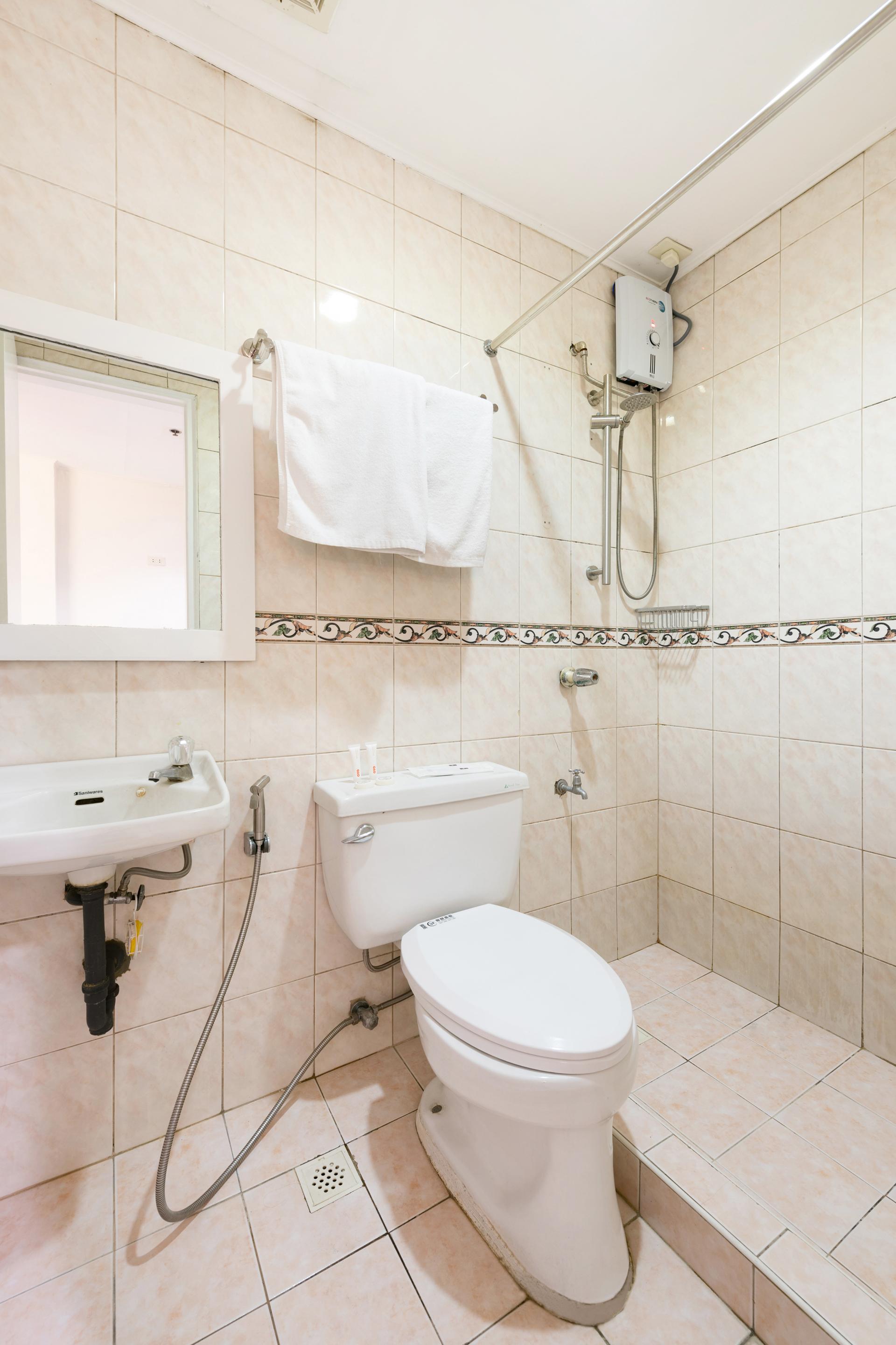 מלון קואזון סיטי Oyo 115 Northridge Mansions מראה חיצוני תמונה