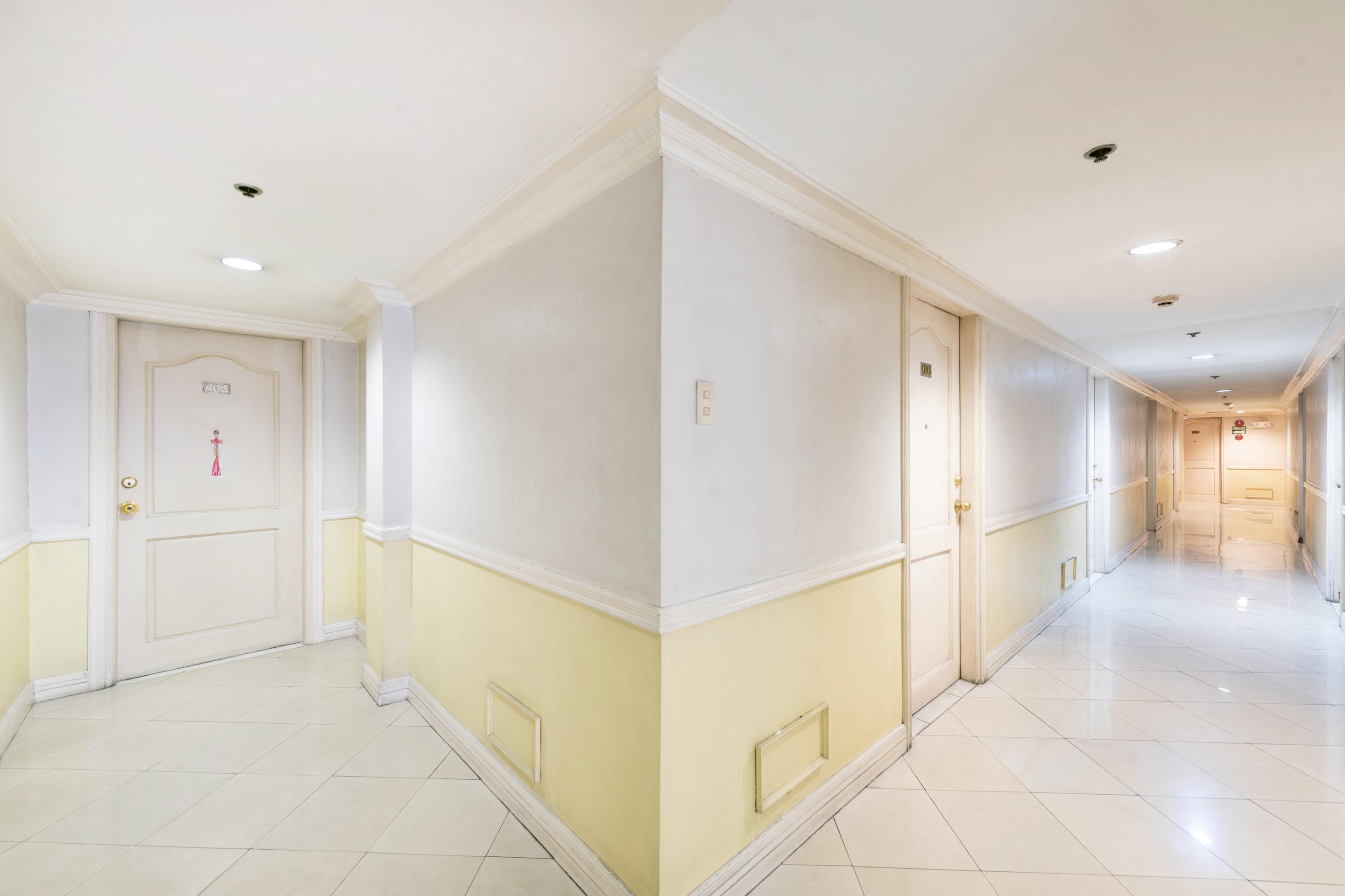 מלון קואזון סיטי Oyo 115 Northridge Mansions מראה חיצוני תמונה